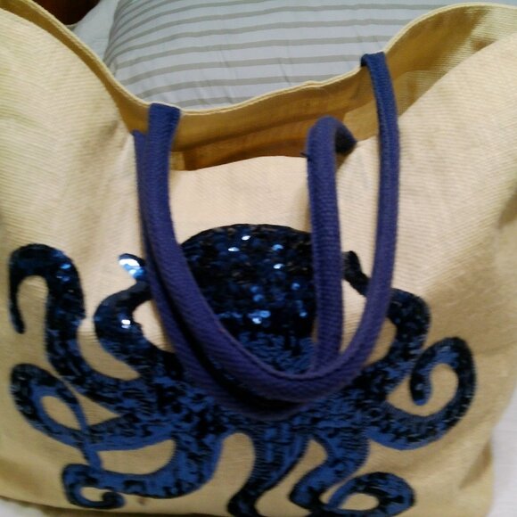 MUDPIE OCTOPUS TOTE BAG SEQUIN IN NAVY BLUE - Picture 2 of 4
